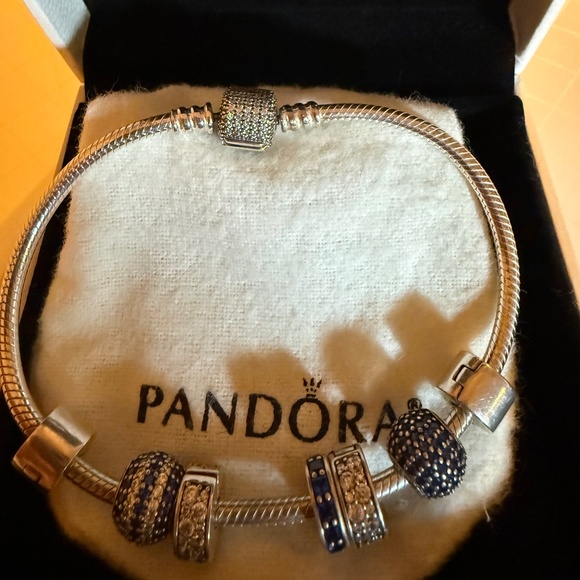 PANDORA BRACELET - Picture 1 of 6